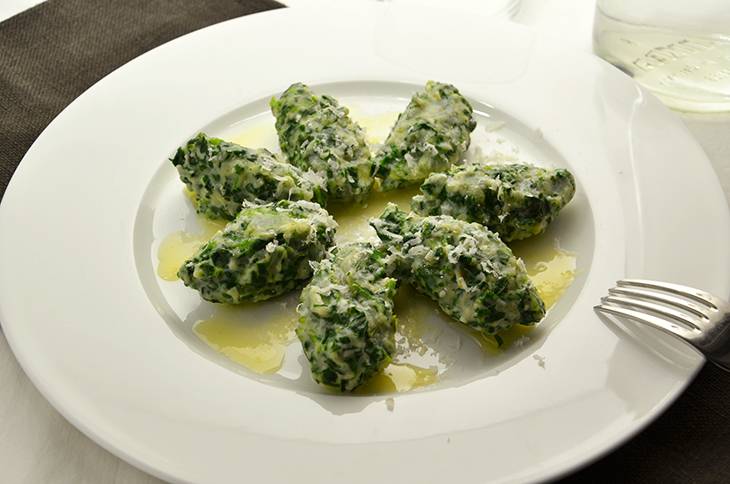 Ricetta Gnocchi di ricotta e spinaci - La Ricetta della Cucina Imperfetta