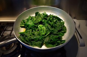 Orecchiette con le cime di rapa 6