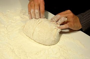 Pizza in teglia a lunga maturazione 13