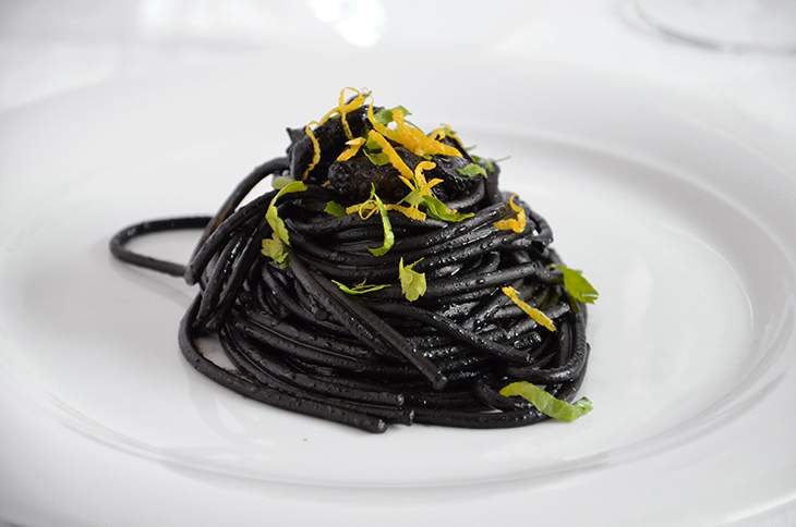 Spaghetti al nero di seppia