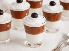 Mousse ai due cioccolati