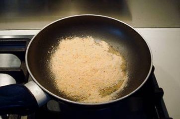 Pasta con pomodori secchi e acciughe 5