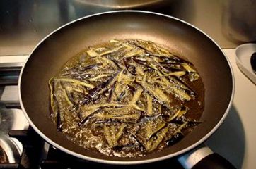 Pasta melanzane, pomodorini e bufala 8