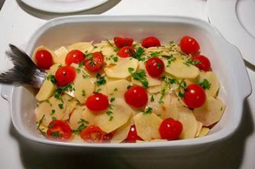 Orata al forno con patate e pomodorini 8