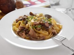 Tagliatelle ai funghi porcini