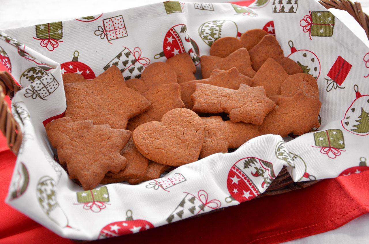 Biscotti Per Albero Di Natale Quanto Durano.Ricetta Biscotti Alla Cannella La Ricetta Della Cucina Imperfetta