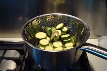 Pasta con totani e crema di zucchine 2