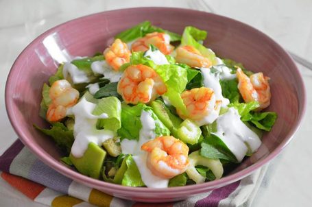 Insalata di gamberi e avocado