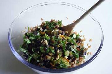 Insalata di farro con melanzane e zucchine 6