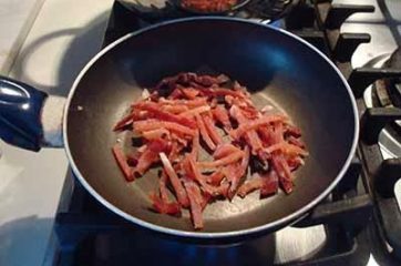 Pasta con zucca e speck 6