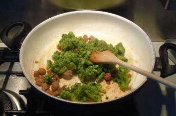 Pasta broccoli e salsiccia 7