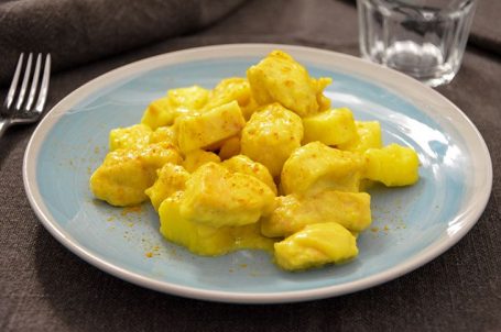 Pollo al curry con le mele