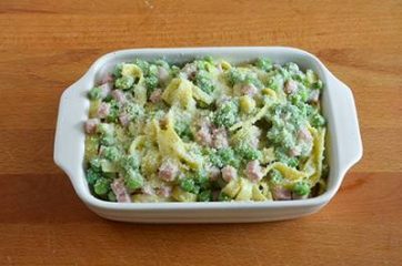 Pasta piselli e prosciutto al forno 11