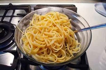 Pasta zucchine e feta 6