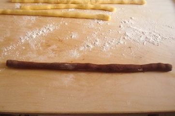 Procedimento ricetta Biscotti abbracci: step 12