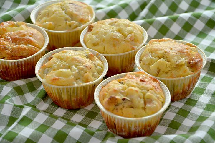 Muffin con pere noci e gorgonzola