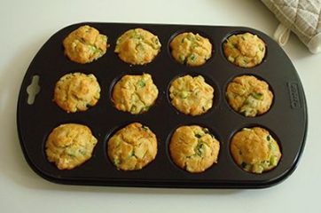 Muffin zucchine e acciughe 8