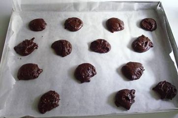 Biscotti al cacao senza glutine 4