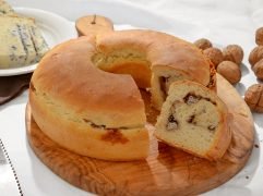 Ciambella gorgonzola e noci