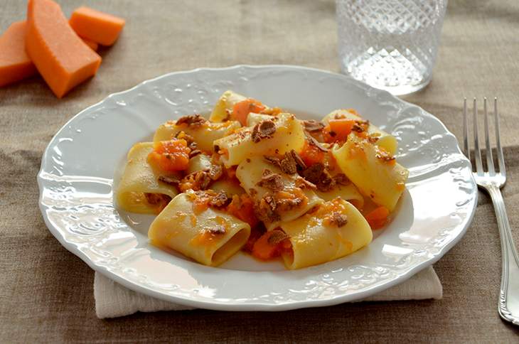 Pasta zucca e bottarga