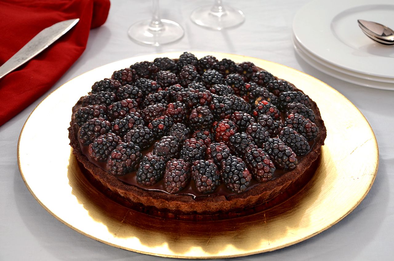 Crostata cioccolato e more