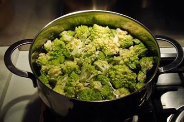 Pasta con broccolo romanesco 1