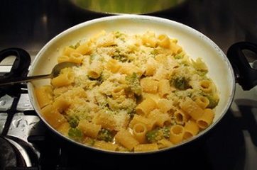 Pasta con broccolo romanesco 4