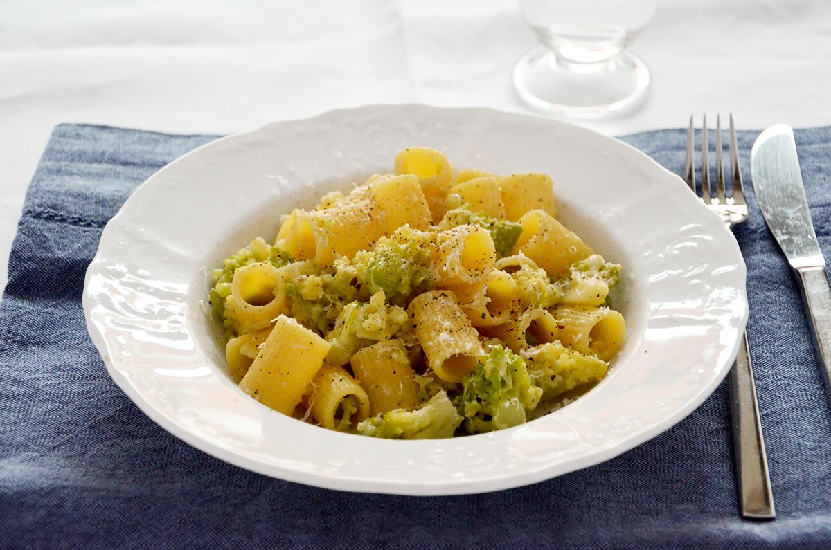 Ricetta Pasta con broccolo romanesco - La Ricetta della Cucina Imperfetta