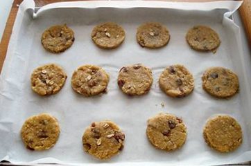 Biscotti con fiocchi d avena e uvetta 9