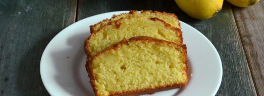 Lemon drizzle cake