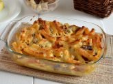 Pasta al forno con funghi e fontina