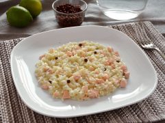 Risotto con salmone, lime e pepe rosa