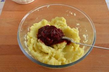 Gnocchi di patate e barbabietola 3