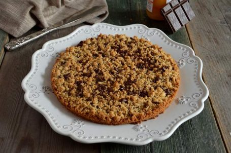 Sbriciolata con marmellata e cioccolato