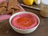 Hummus di ceci e barbabietola