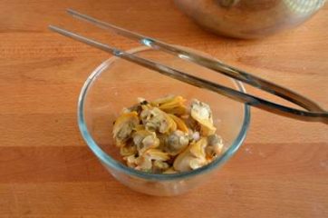 Pasta con pesto di zucchine e vongole 5