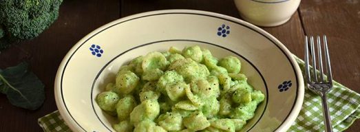 Pasta al pesto di broccoli