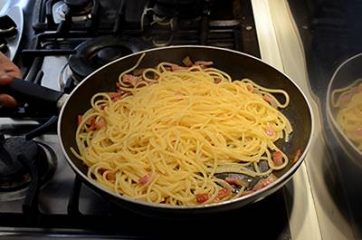 Spaghetti alla carbonara 5