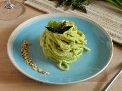 Pasta ricotta e asparagi