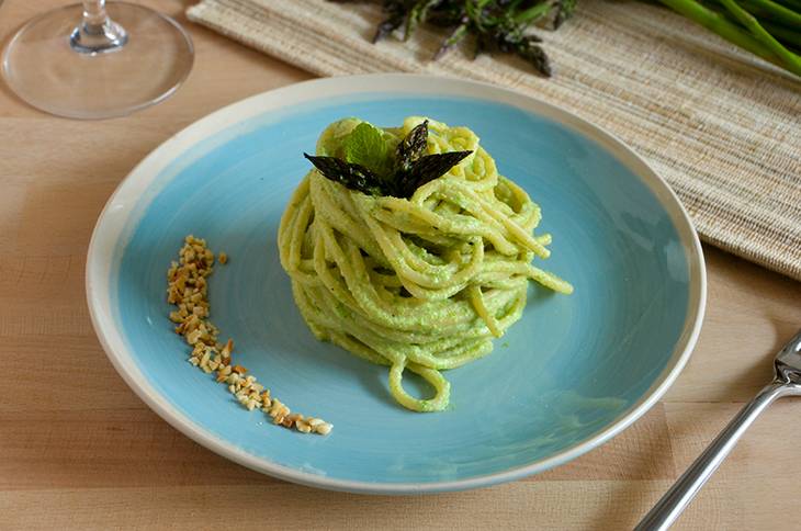 Pasta ricotta e asparagi