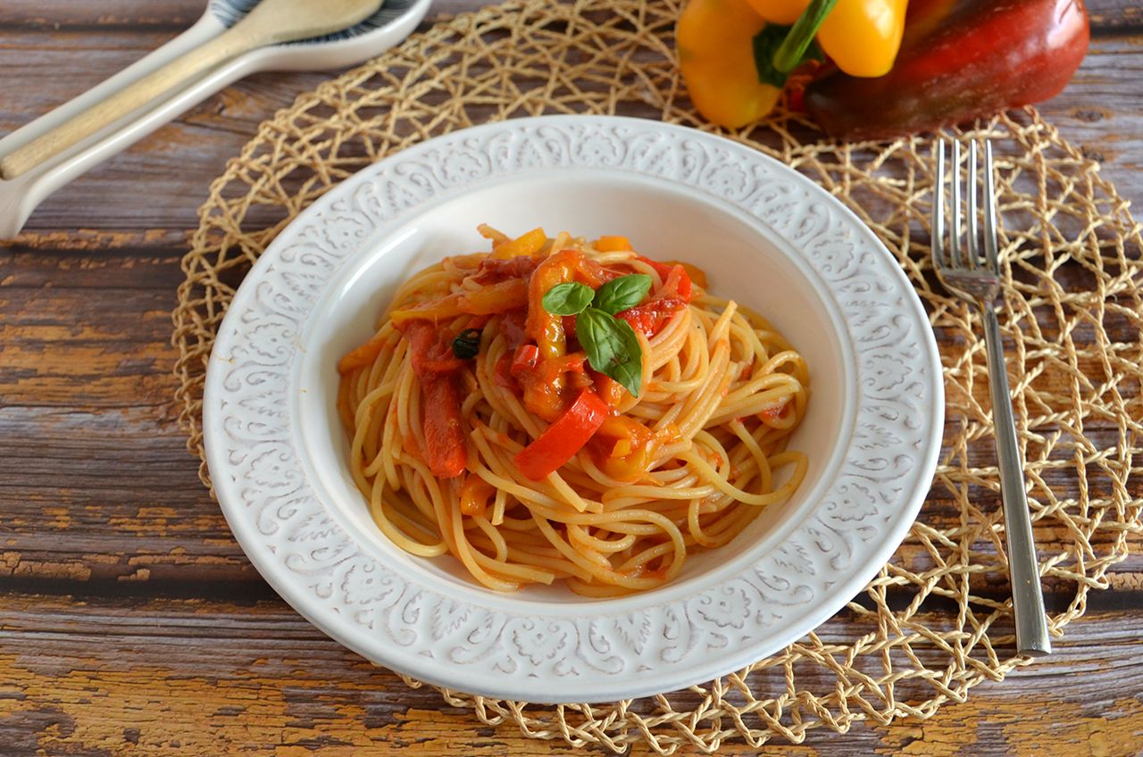 pasta con i peperoni ricetta