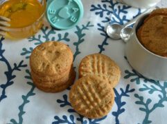 Biscotti integrali al miele