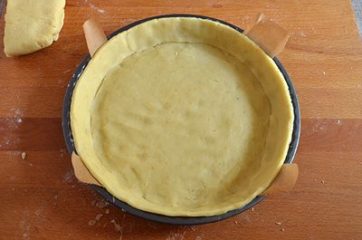 Crostata con frutta secca 7