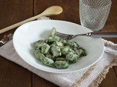 Gnocchi di patate e spinaci