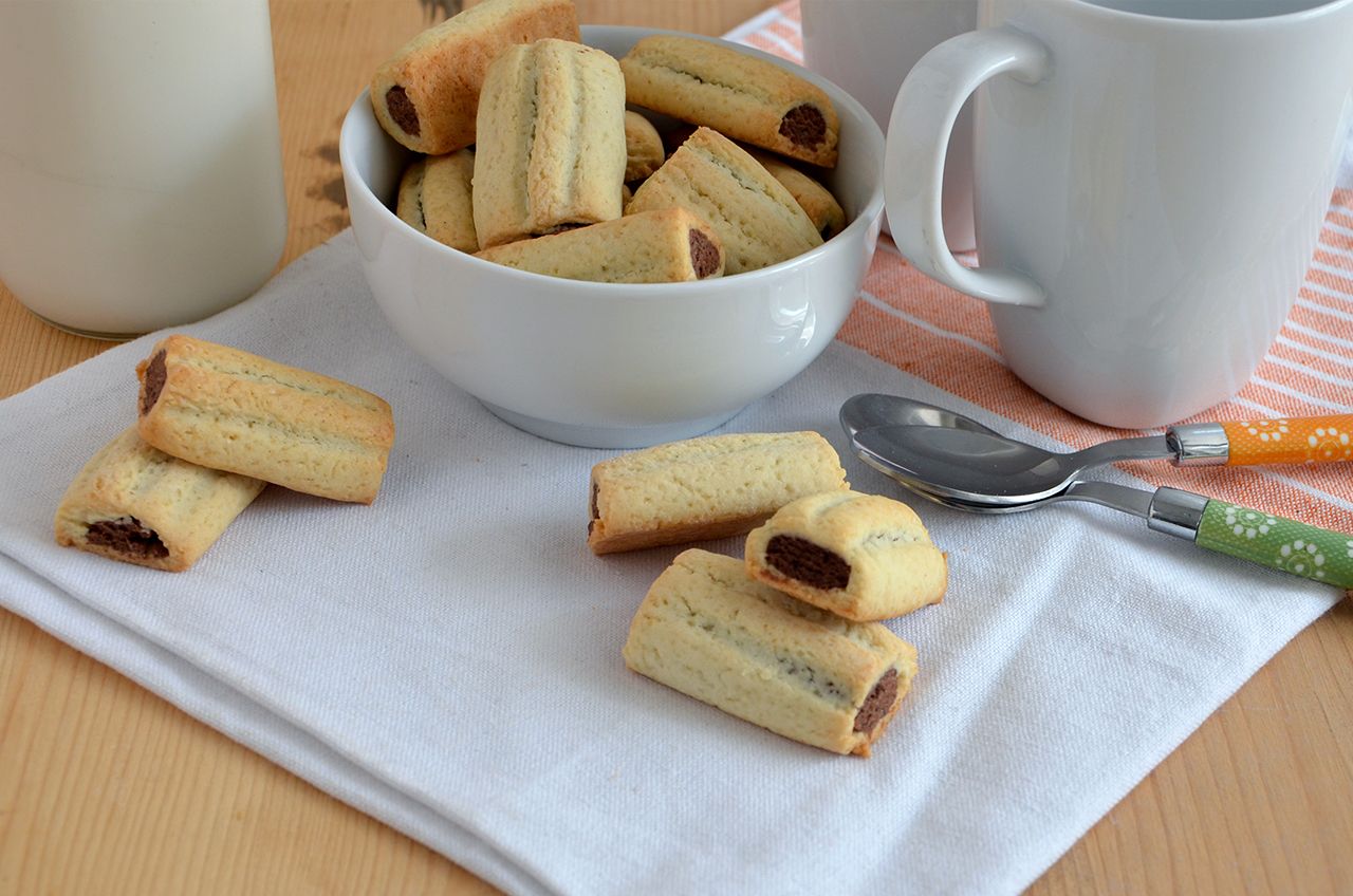 Biscotti Nascondini fatti in casa: ricetta facile e golosa.
