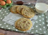 Crumbl cookies