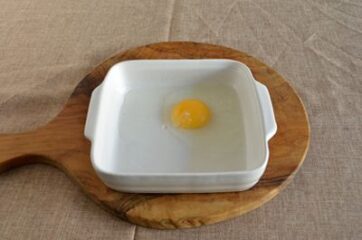 Uovo in ciotola