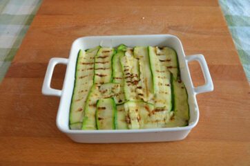 Parmigiana di zucchine bianca 11