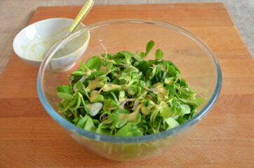 Insalata con feta e lamponi 5